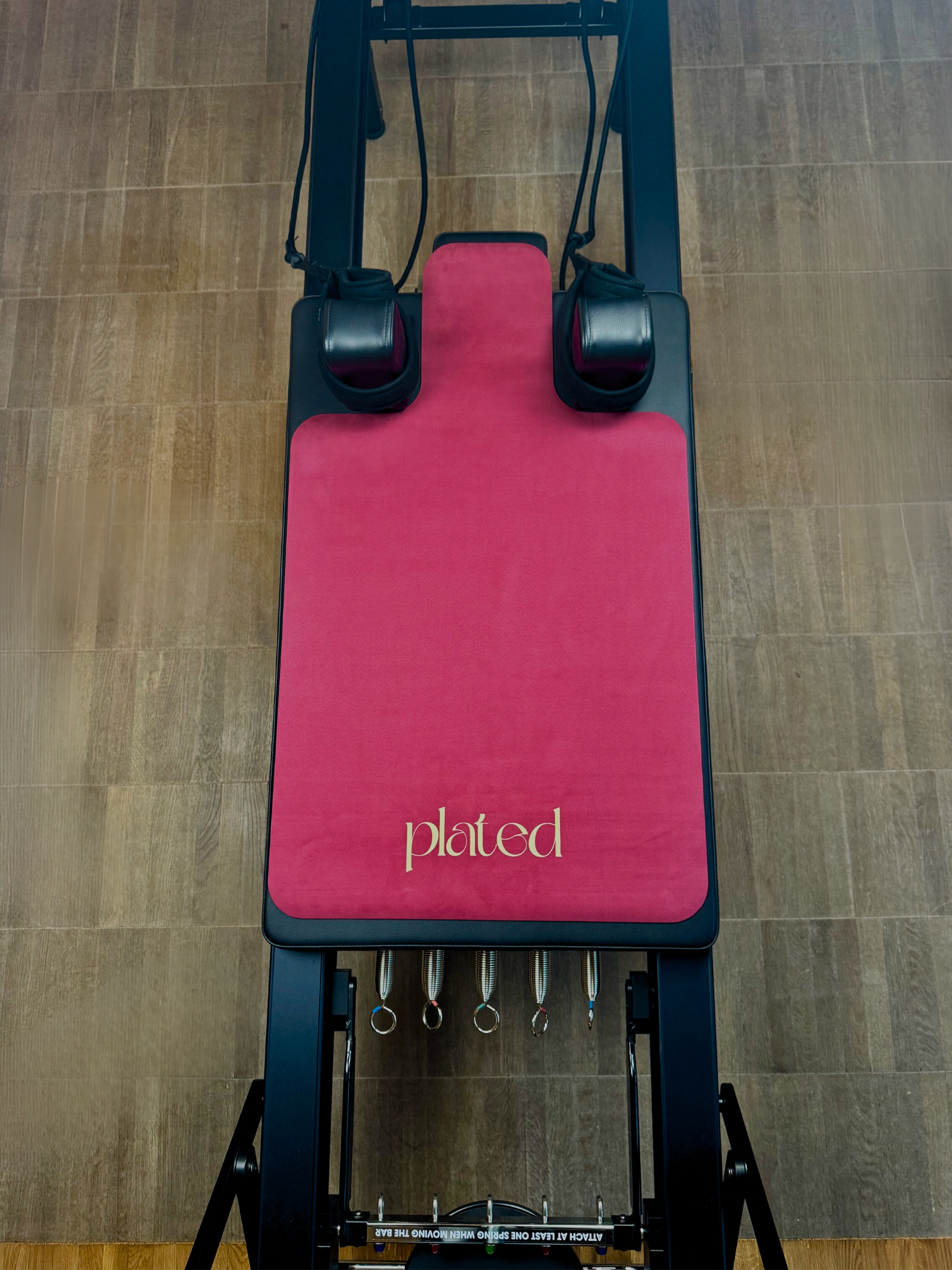 REFORMER MATTE - CHERRY